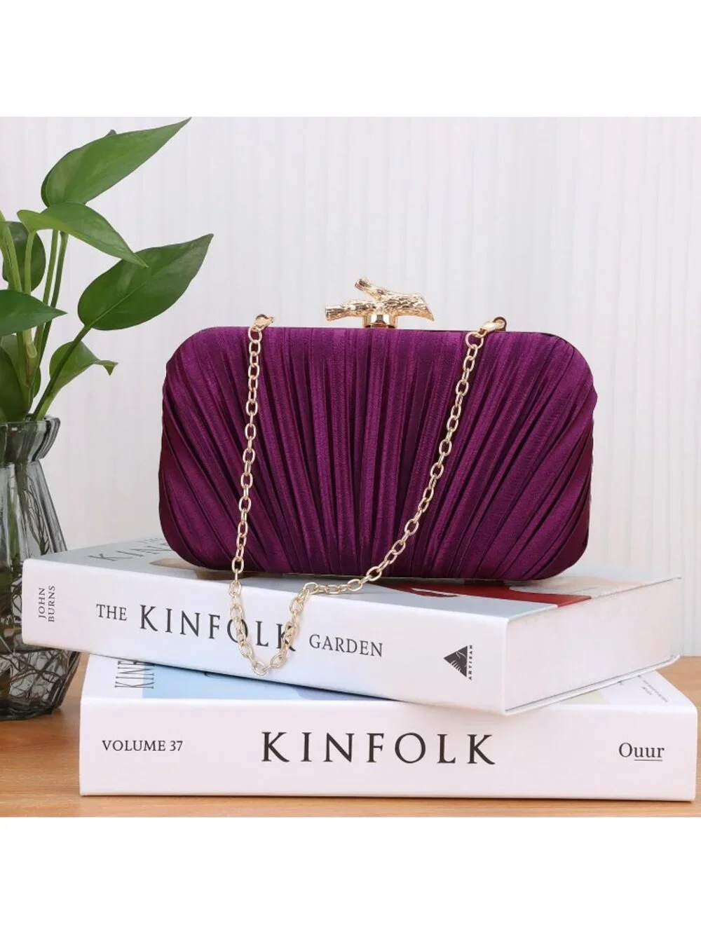 👜 Women's Purple Evening Bag Pleated Clutch Bag with Chain for Wedding Party